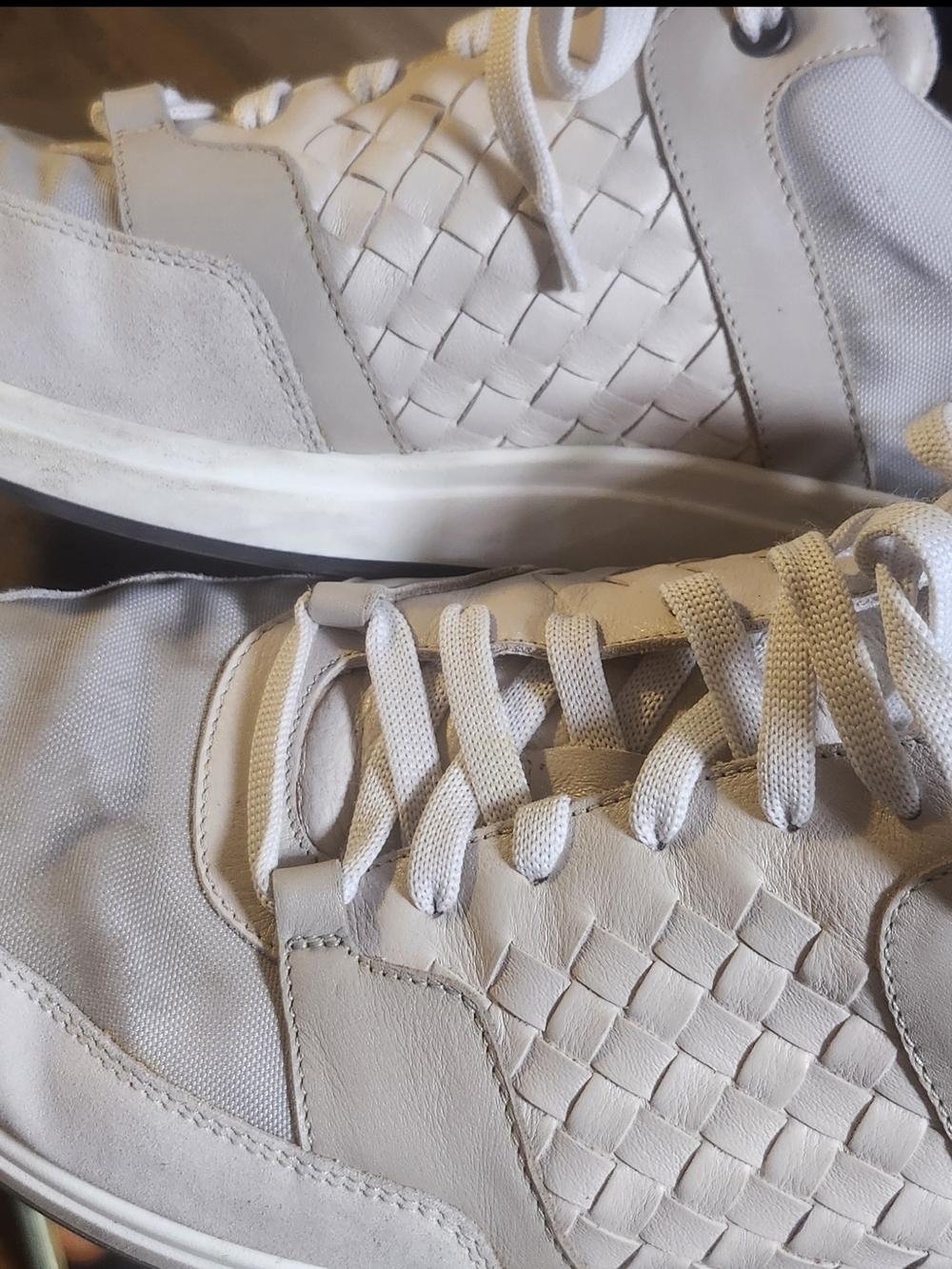 Bottega Veneta Intrecciato Sneakers EU 43